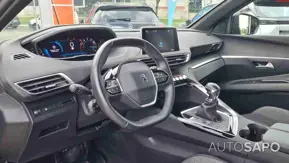 Peugeot 3008 1.2 PureTech Active Pack de 2024