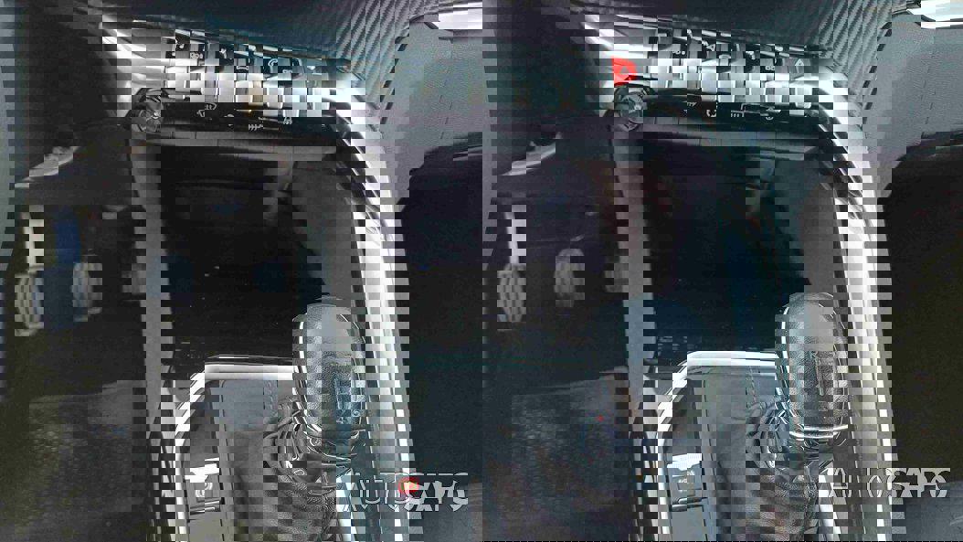 Peugeot 3008 1.2 PureTech Active Pack de 2024