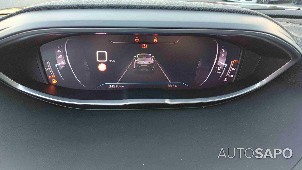 Peugeot 3008 1.2 PureTech Active Pack de 2024