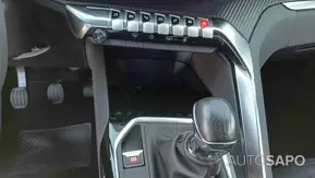 Peugeot 3008 1.2 PureTech Active Pack de 2024