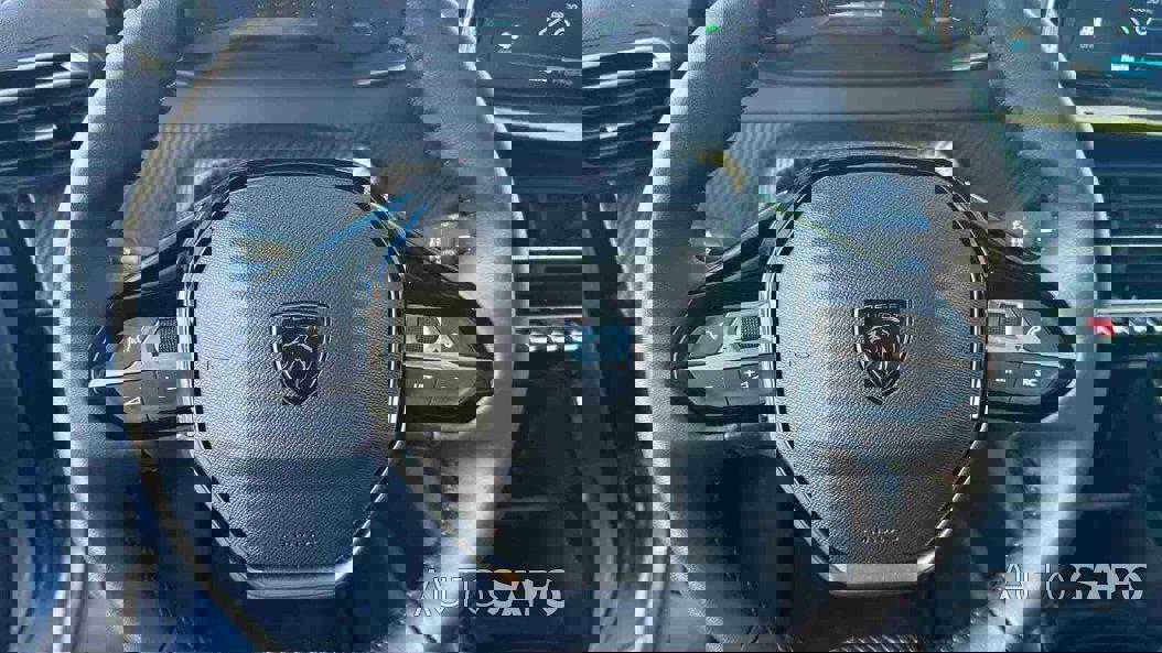 Peugeot E-208 de 2025