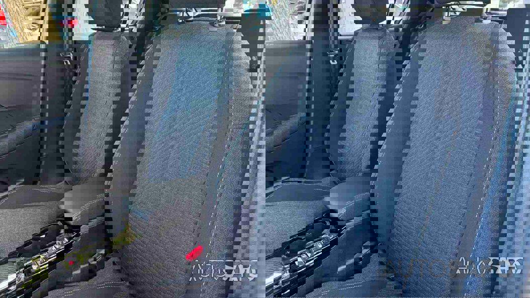 Peugeot E-208 de 2025