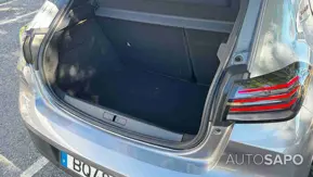 Peugeot E-208 de 2025