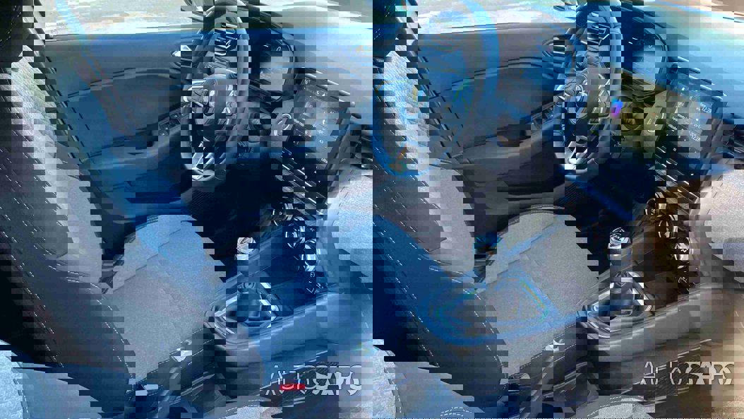 Mitsubishi Colt 1.0 MPI-T Invite de 2024