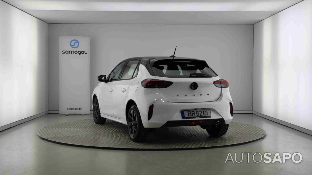 Opel Corsa 1.2 de 2025