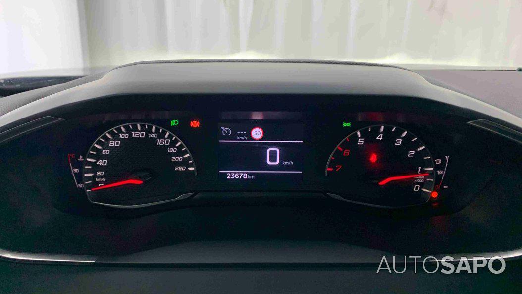 Peugeot 2008 1.2 PureTech Style de 2025