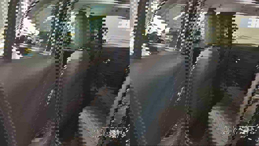 Peugeot E-208 Allure de 2025