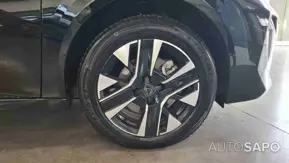 Peugeot E-208 Allure de 2025