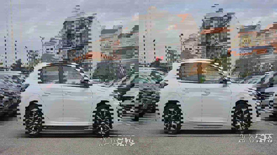 Peugeot E-208 de 2025