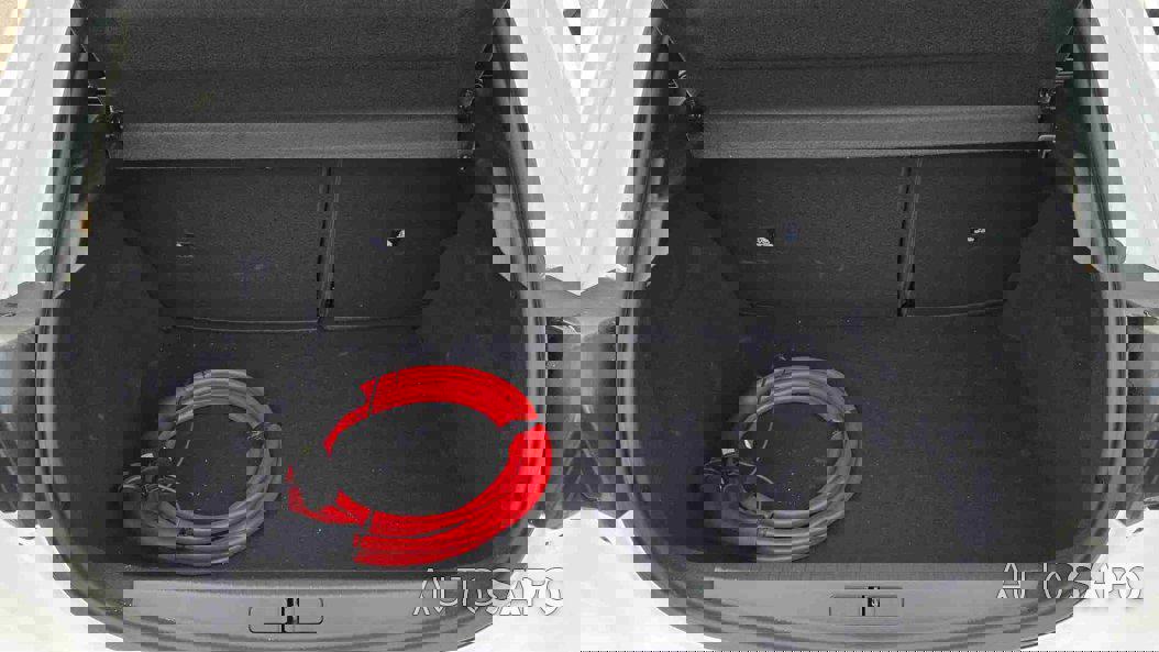 Peugeot E-208 de 2025