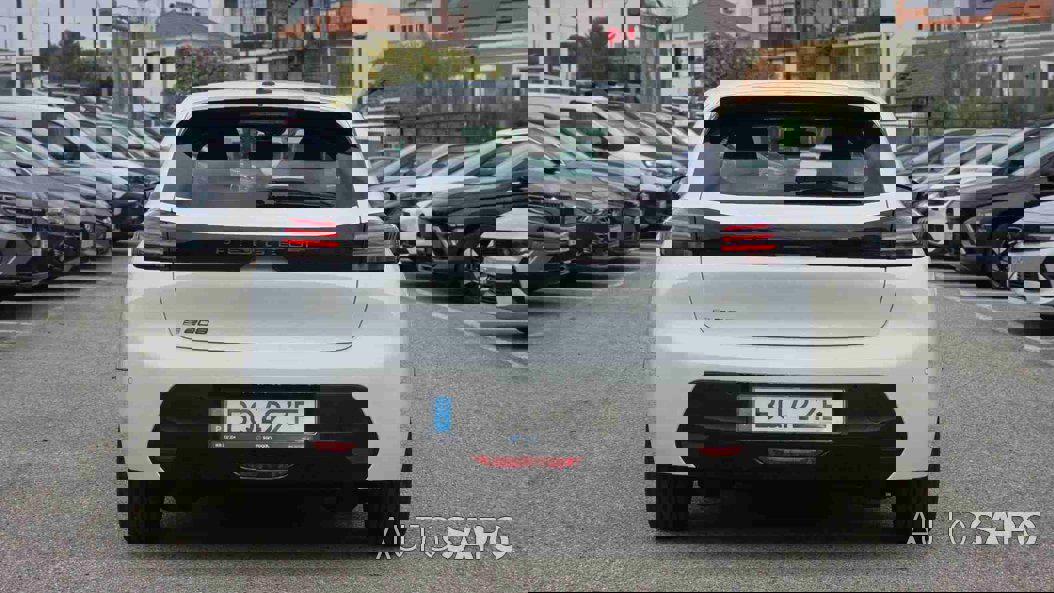 Peugeot E-208 de 2025