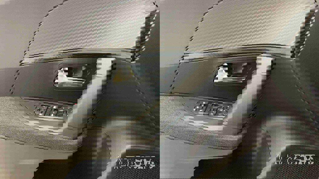 Peugeot 2008 1.2 PureTech Style de 2025