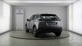 Peugeot 2008 1.2 PureTech Style de 2025