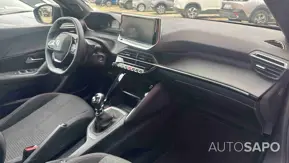 Peugeot 2008 1.2 PureTech Style de 2025