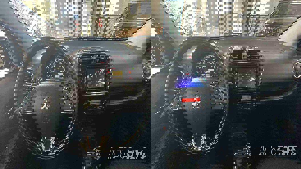 Mitsubishi Space Star de 2024