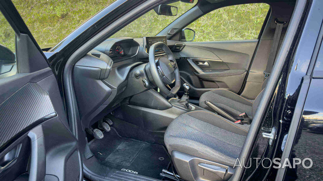 Peugeot 2008 1.2 PureTech Style de 2025