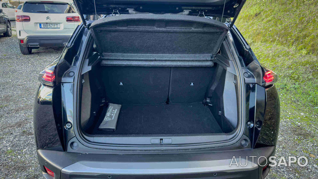 Peugeot 2008 1.2 PureTech Style de 2025