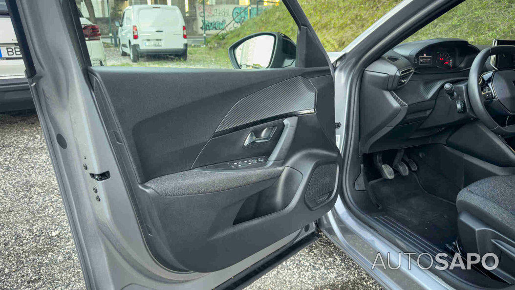 Peugeot 2008 1.2 PureTech Style de 2025