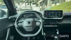 Peugeot 2008 1.2 PureTech Style de 2025