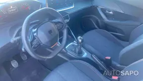 Peugeot 2008 1.2 PureTech Style de 2025