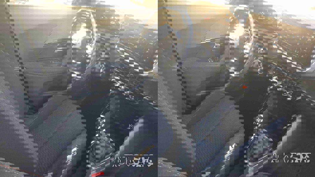 Peugeot 2008 1.2 PureTech Style de 2025