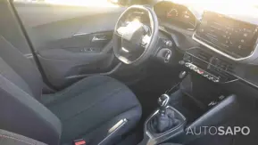 Peugeot 2008 1.2 PureTech Style de 2025