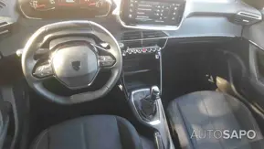 Peugeot 2008 1.2 PureTech Style de 2025