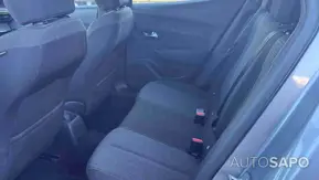 Peugeot 2008 1.2 PureTech Style de 2025