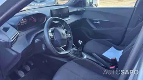 Peugeot 2008 1.2 PureTech Style de 2025