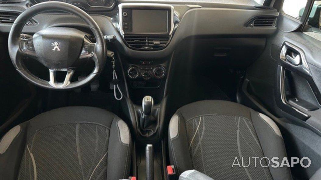 Peugeot 208 1.2 PureTech Active de 2013