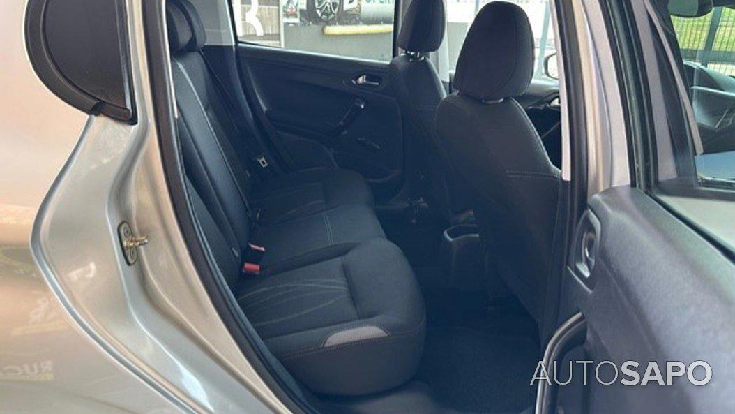 Peugeot 208 1.2 PureTech Active de 2013