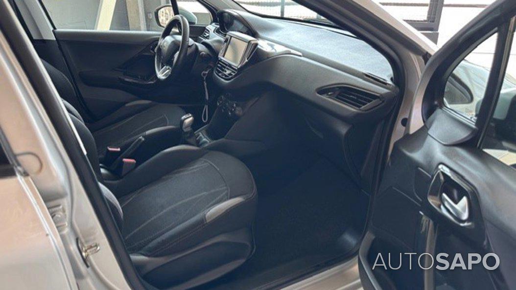 Peugeot 208 1.2 PureTech Active de 2013