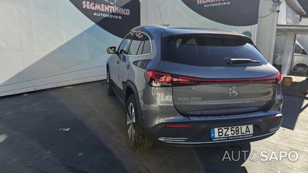 Mercedes-Benz EQA 250+ Progressive de 2023