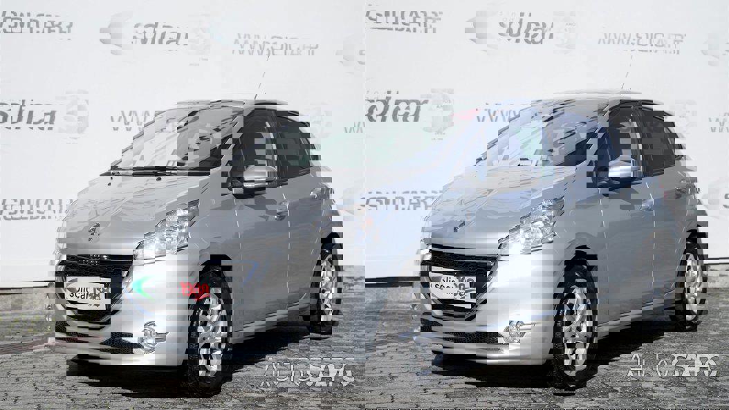 Peugeot 208 de 2012