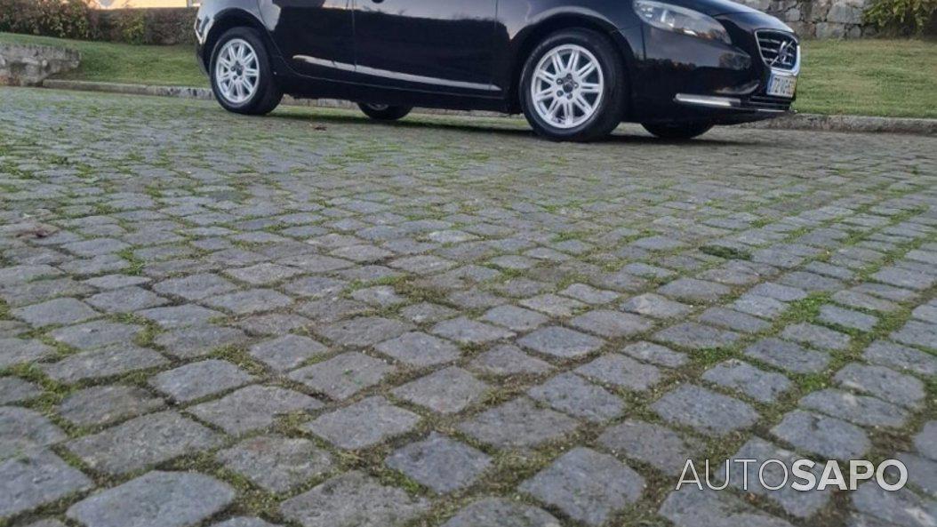 Volvo V40 1.6 D2 Eco Momentum de 2014