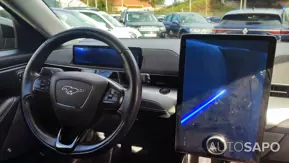 Ford Mustang Mach-E de 2021