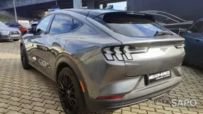 Ford Mustang Mach-E de 2021