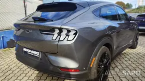 Ford Mustang Mach-E de 2021