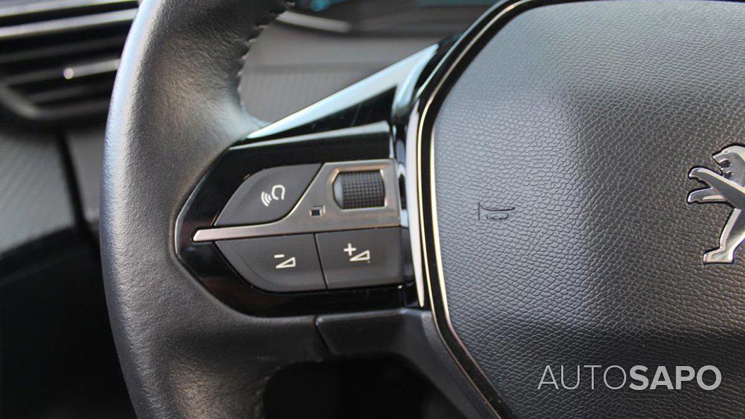 Peugeot e-2008 Allure de 2022