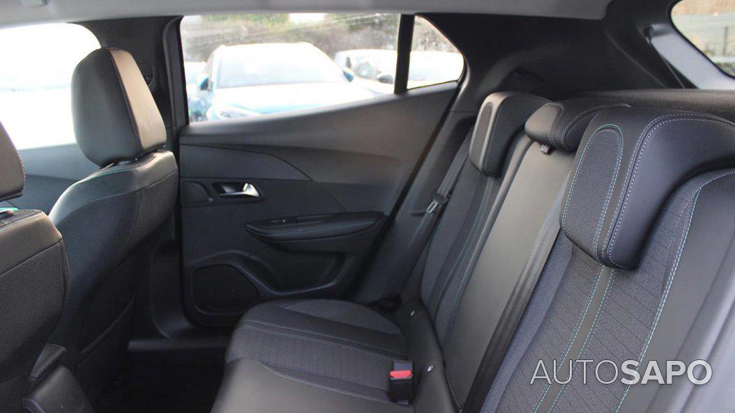Peugeot e-2008 Allure de 2022
