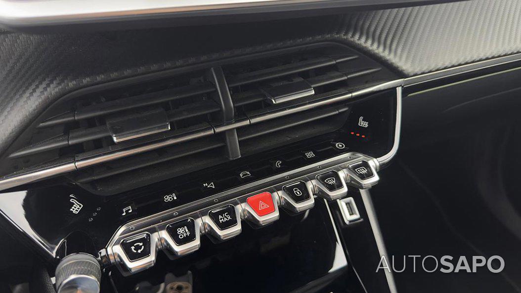 Peugeot e-2008 de 2022