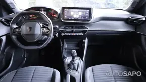 Peugeot 2008 1.2 PureTech Active de 2023