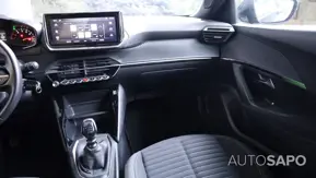 Peugeot 2008 1.2 PureTech Active de 2023