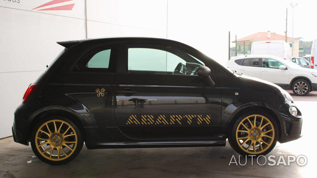 Abarth 695 75° Anniversario de 2024
