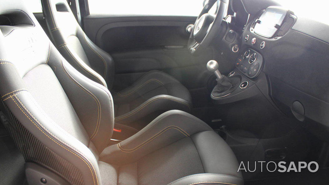 Abarth 695 75° Anniversario de 2024