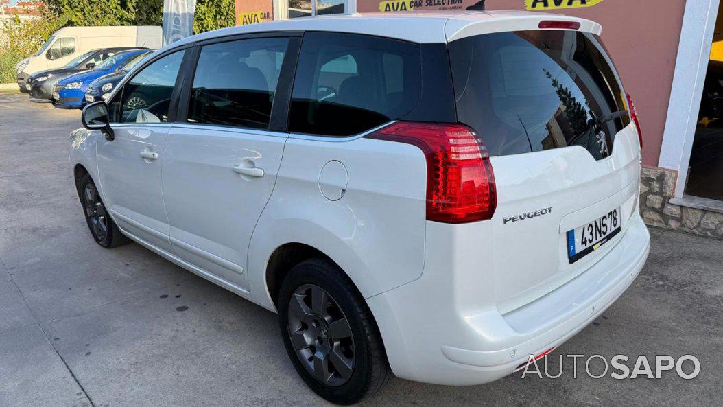 Peugeot 5008 1.6 HDi 7L Active de 2013