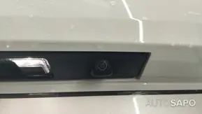 Volvo XC60 2.0 B4 R-Design de 2021