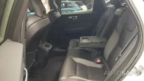 Volvo XC60 2.0 B4 R-Design de 2021