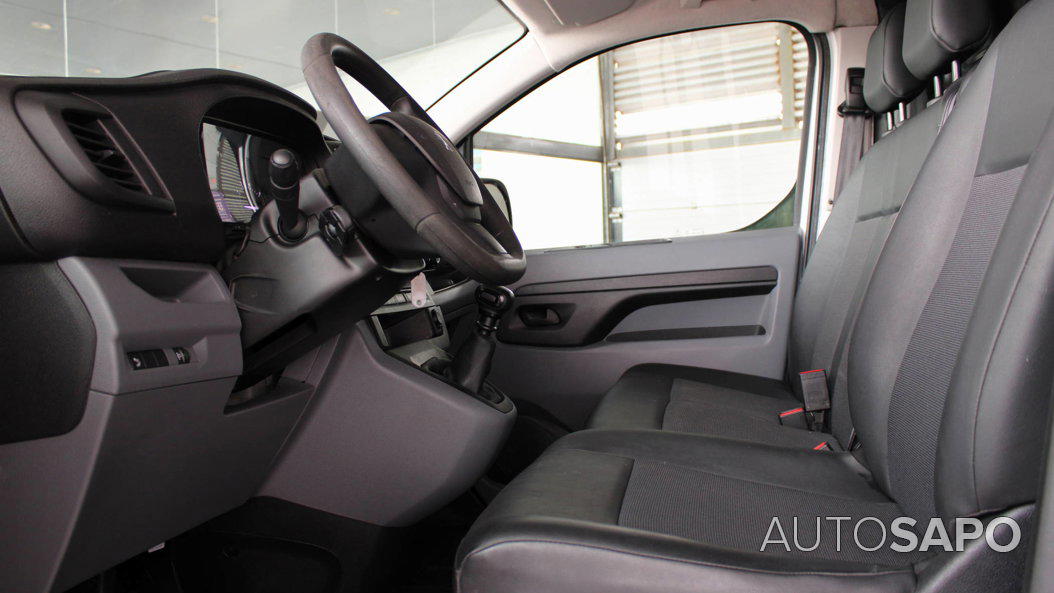 Peugeot Expert 1.5 ST BlueHDi de 2020