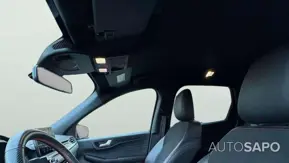 Ford Kuga 1.5 EcoBoost ST-Line de 2023